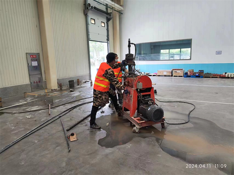 孟连厂房地面下沉塌陷注浆加固施工